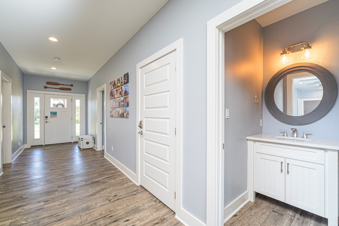 14 Luau Lane, Rockport, TX, 78382 | 8848540 | Realty Texas LLC