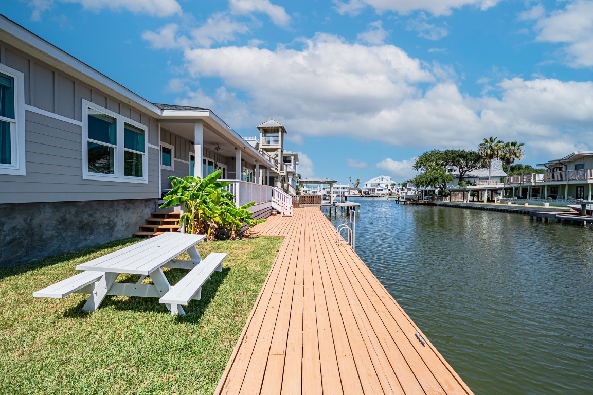 14 Luau Lane, Rockport, TX, 78382 | 8848540 | Realty Texas LLC