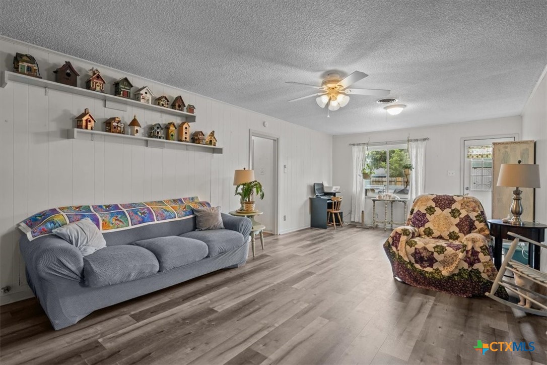 203 E Main Street, Rosebud, TX, 76570 | 589710 | Realty Texas LLC