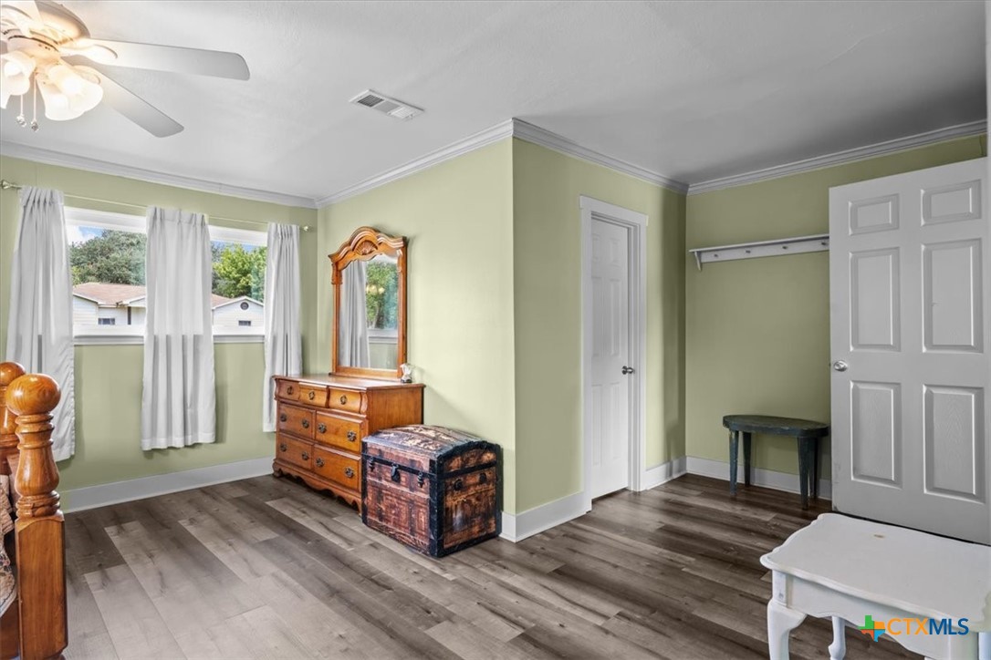 203 E Main Street, Rosebud, TX, 76570 | 589710 | Realty Texas LLC