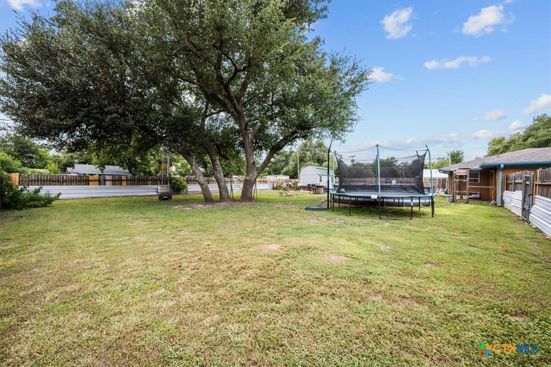 203 E Main Street, Rosebud, TX, 76570 | 589710 | Realty Texas LLC