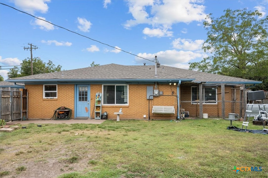 203 E Main Street, Rosebud, TX, 76570 | 589710 | Realty Texas LLC