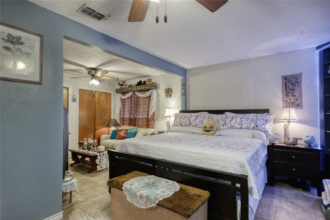 2704 Clarkdale Lane, Austin, TX, 78757 | 9738014 | Realty Texas LLC