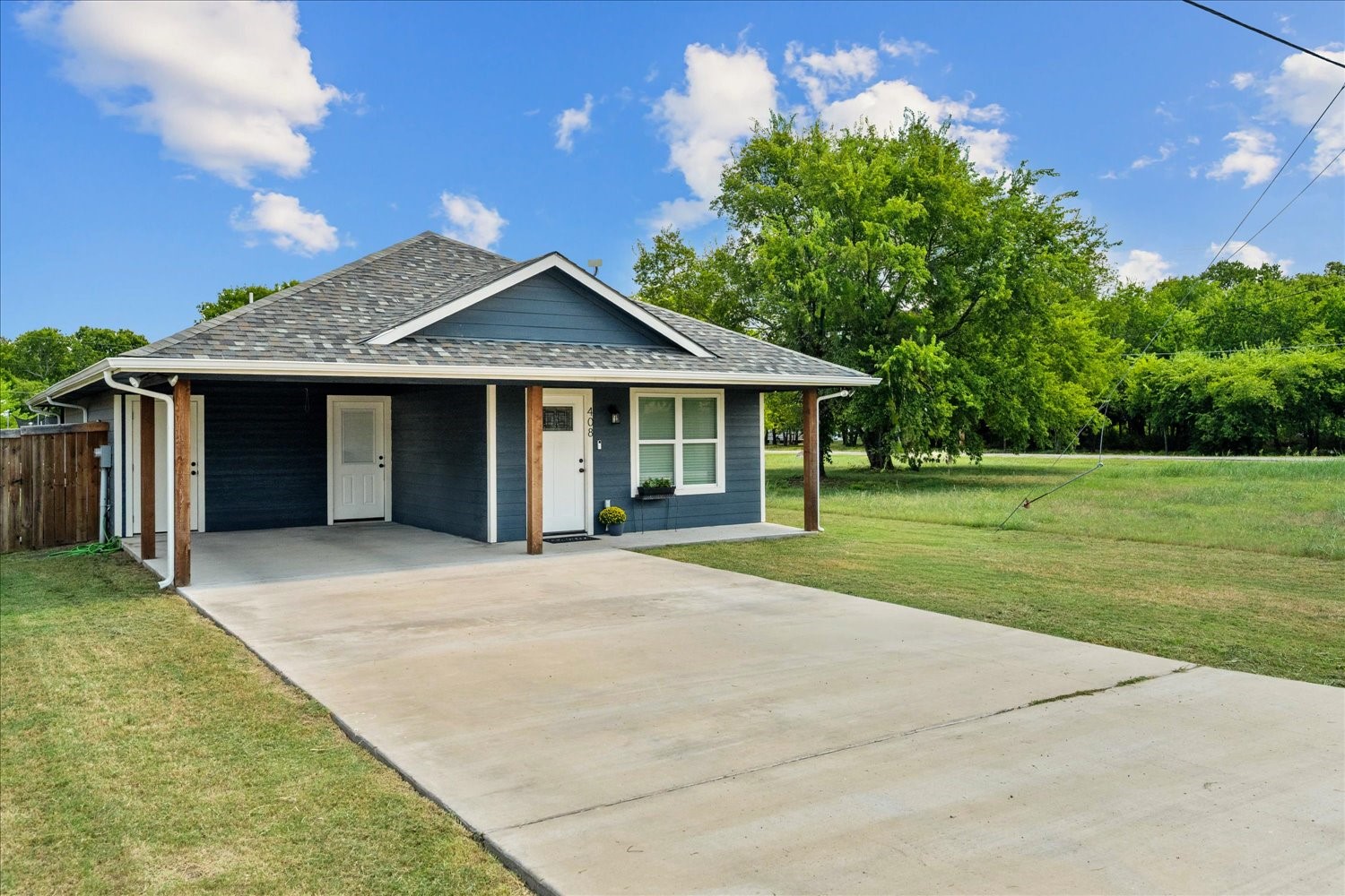 408 S Cedar Street, Leonard, TX, 75452 | 21038165 | Realty Texas LLC