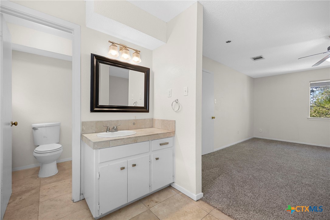 1038 Wisteria Trail, Austin, TX, 78753 | 590851 | Realty Texas LLC