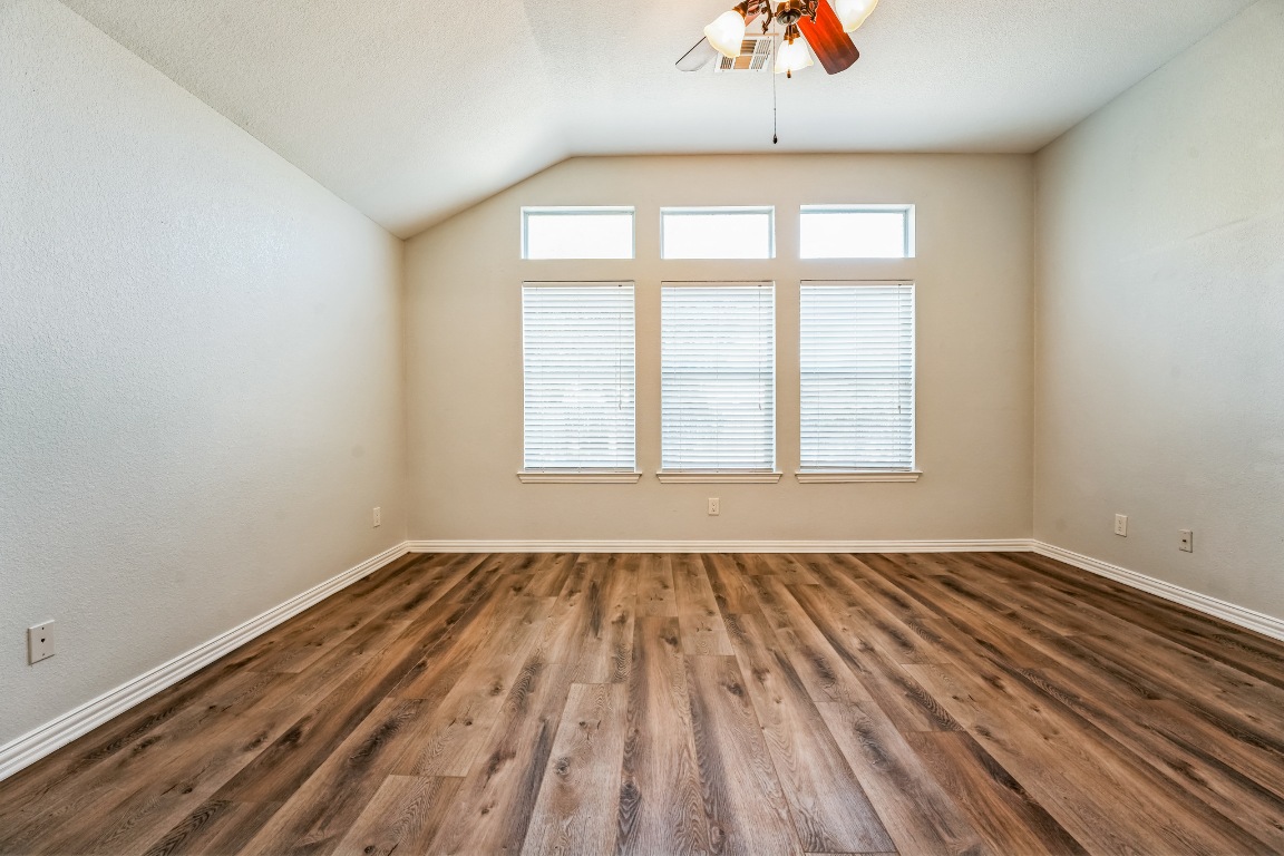 229 Wicker Park Way, Buda, TX, 78610 | 8484839 | Realty Texas LLC