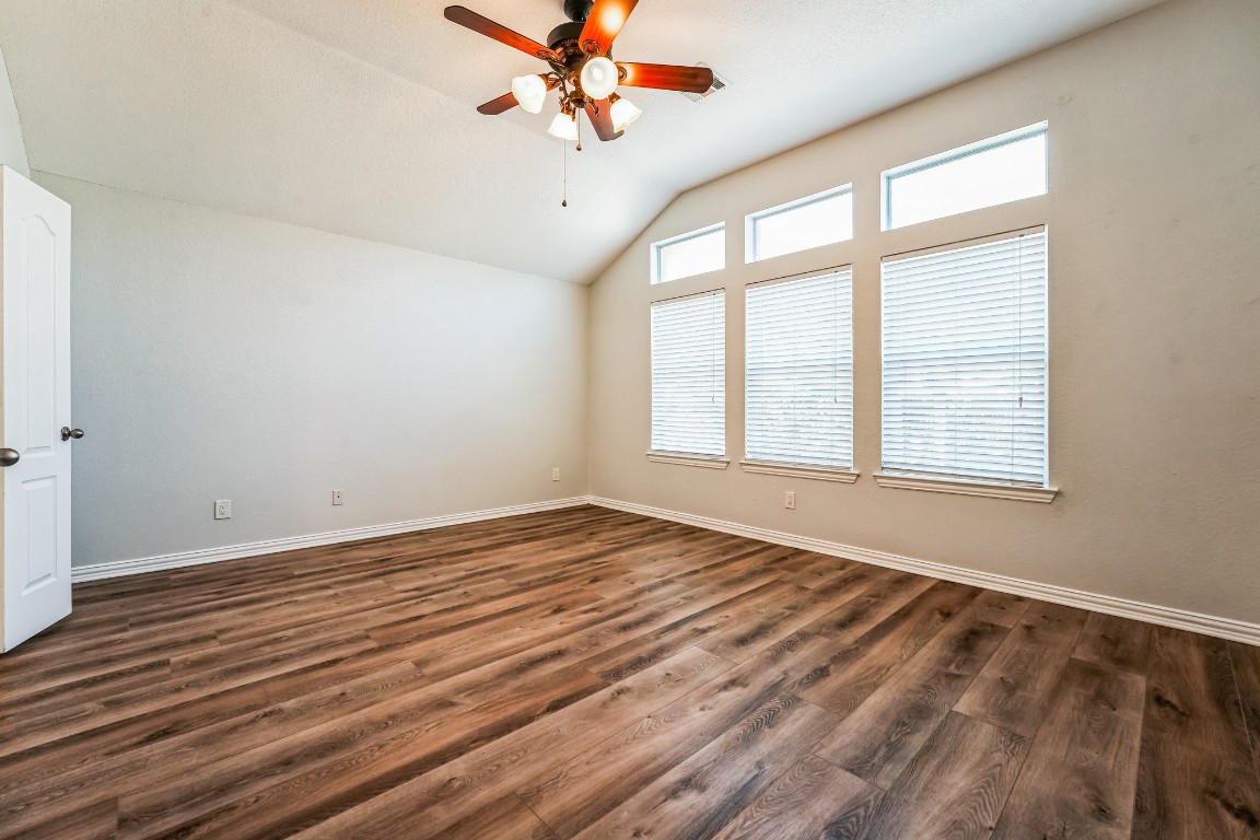 229 Wicker Park Way, Buda, TX, 78610 | 8484839 | Realty Texas LLC