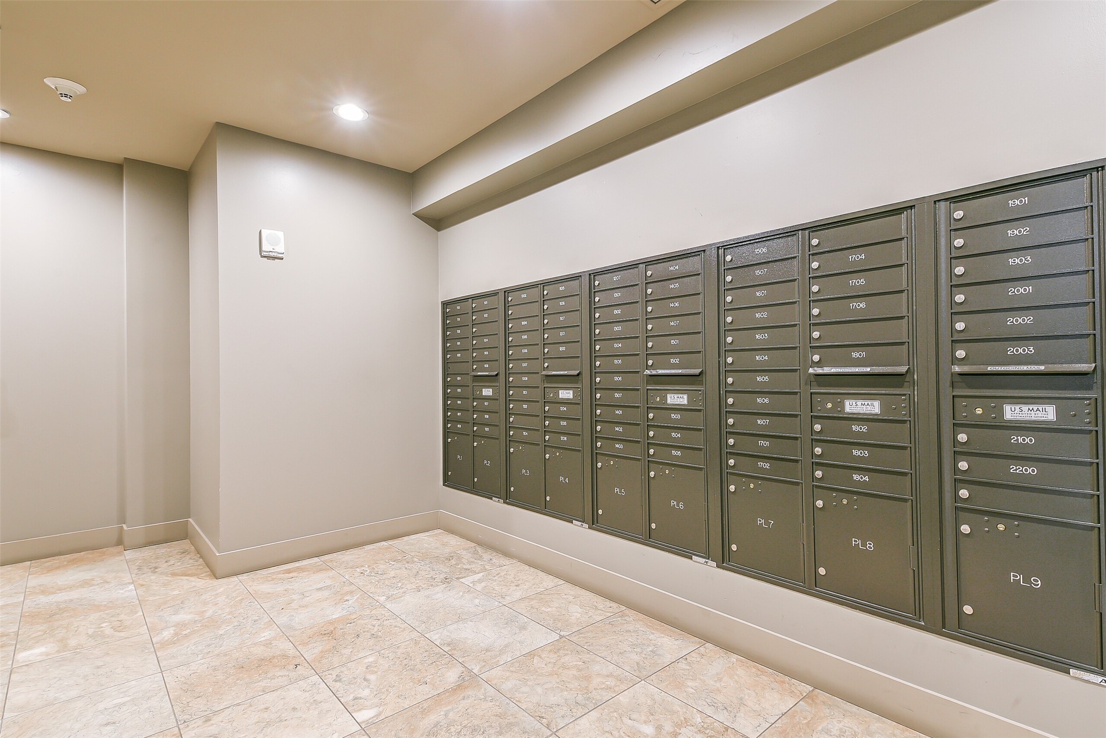 1600 Post Oak Boulevard 801, Houston, TX, 77056 | 66815172 | Realty Texas LLC