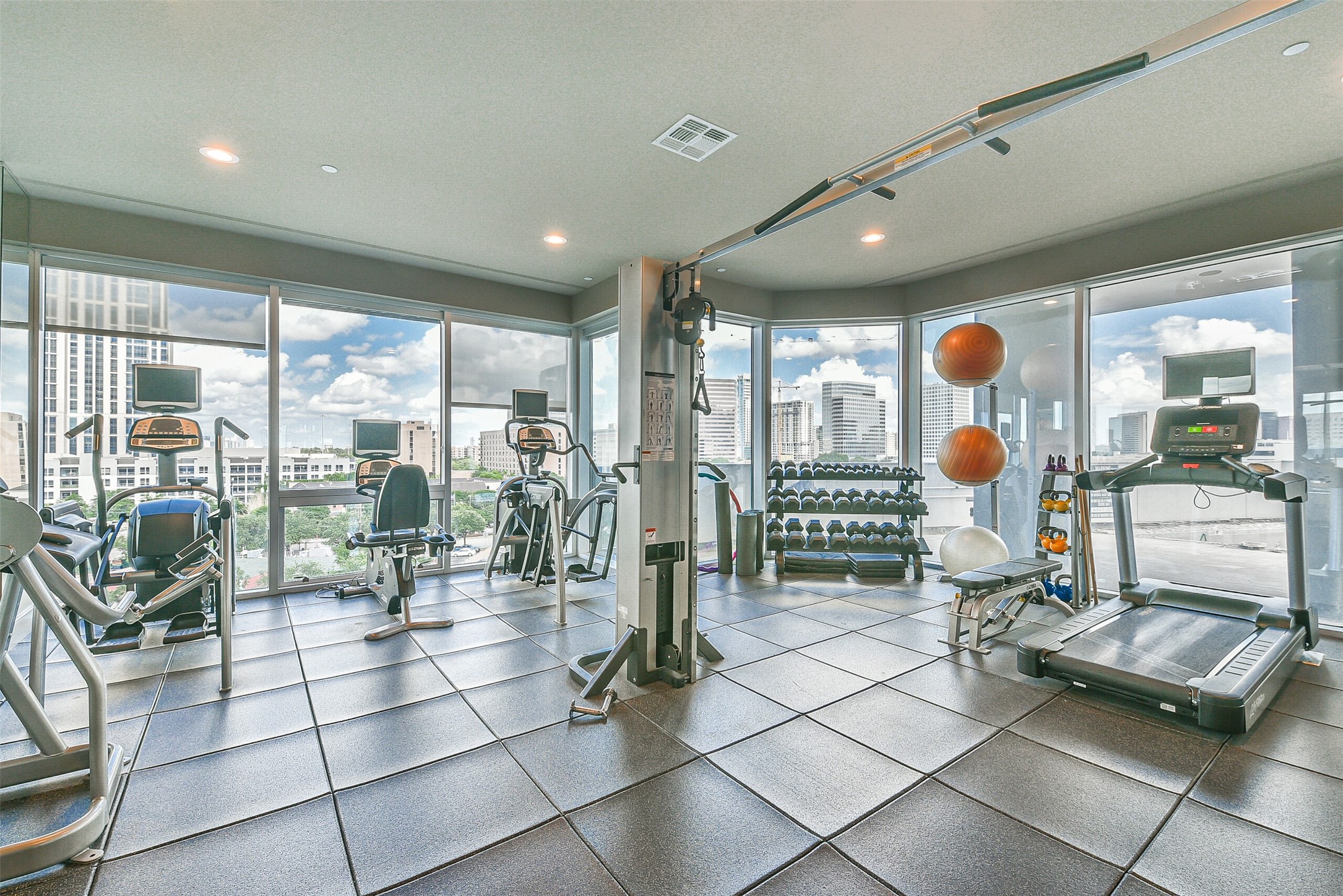 1600 Post Oak Boulevard 801, Houston, TX, 77056 | 66815172 | Realty Texas LLC