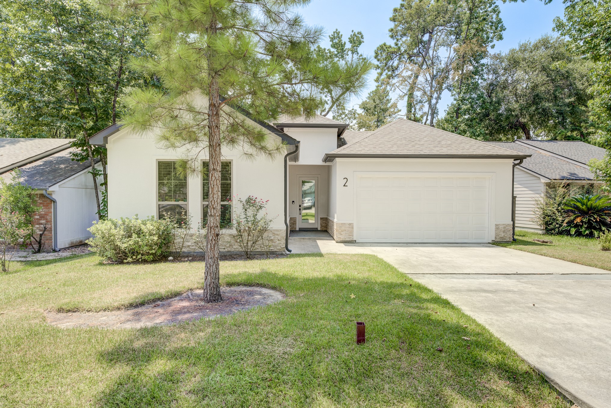 2 E Wavy Oak Circle, Spring, TX, 77381 | 57446624 | Realty Texas LLC