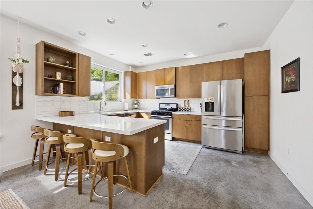 5615 1st Street 1, Austin, TX, 78745 | 6245851 | Realty Texas LLC