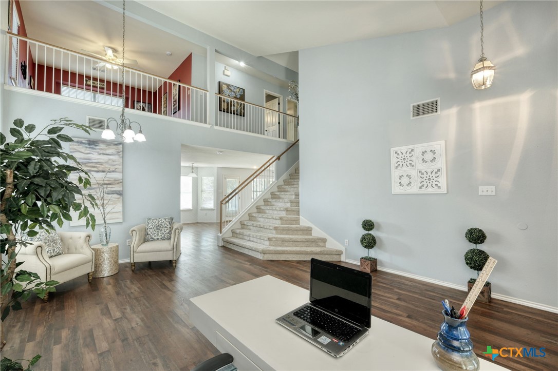 10921 Dodge Cattle Drive, Austin, TX, 78717 | 591767 | Realty Texas LLC