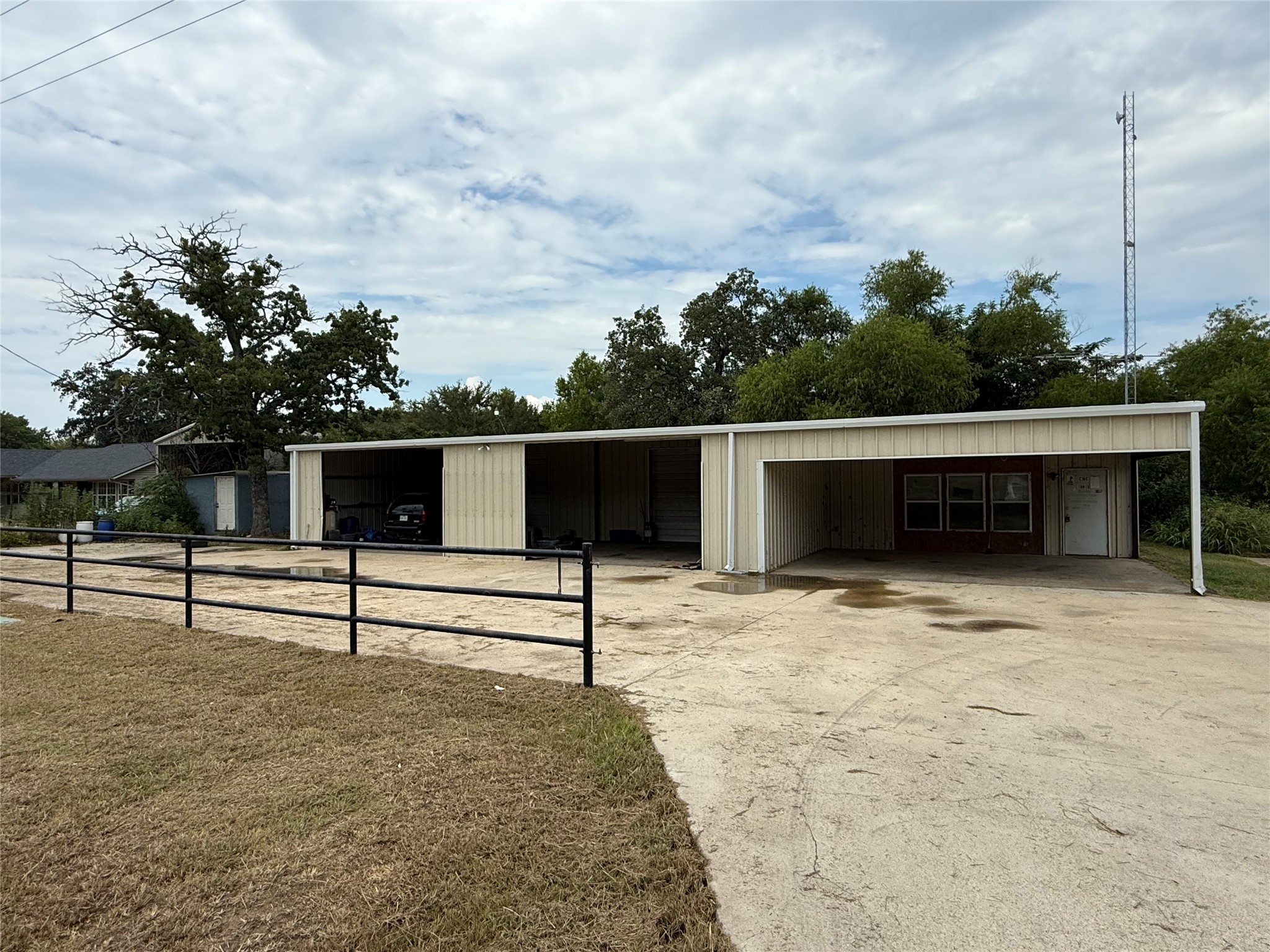 10015 Fm 751, Quinlan, TX, 75474 | 21055541 | Realty Texas LLC