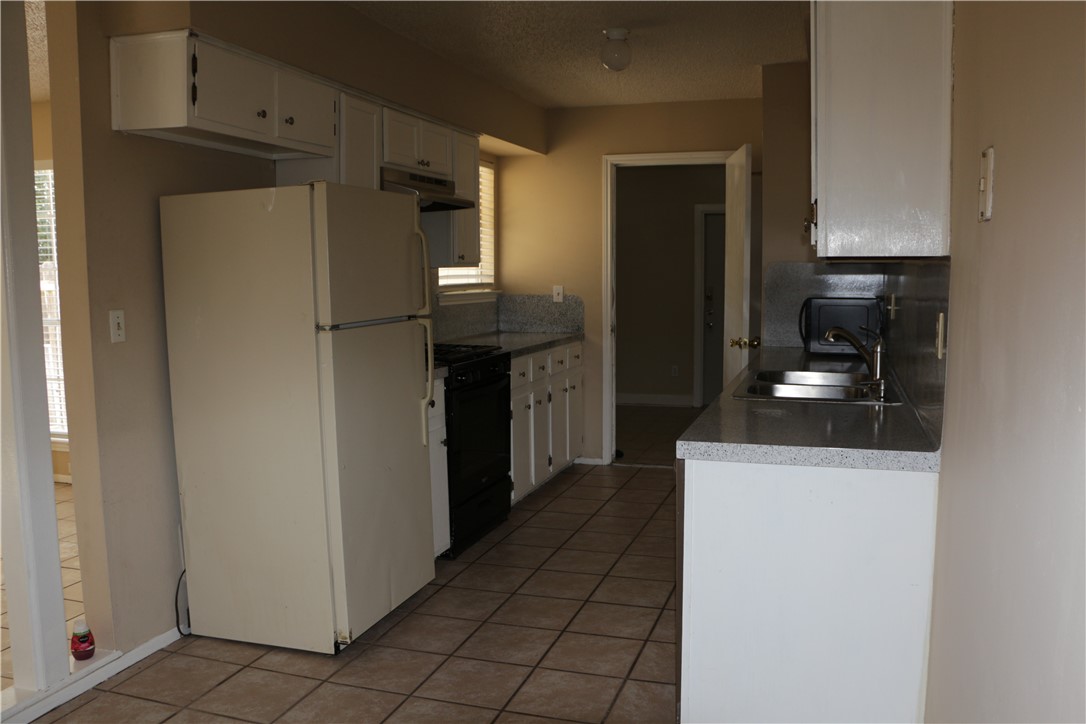 4003 StoneBridge DR B, Round Rock, TX, 78681 | 9220520 | Realty Texas LLC
