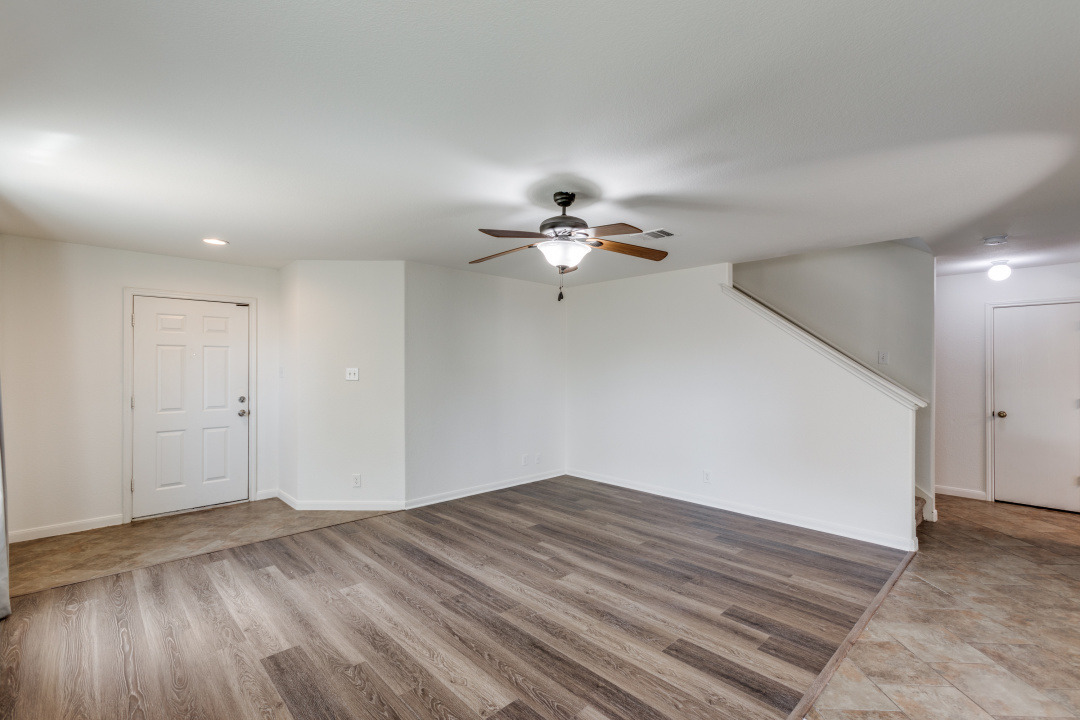 721 New Bridge Drive, Kyle, TX, 78640 | 8168983 | Realty Texas LLC