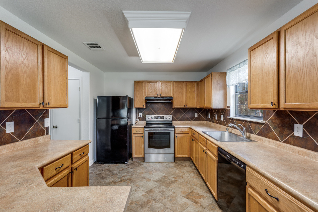 721 New Bridge Drive, Kyle, TX, 78640 | 8168983 | Realty Texas LLC