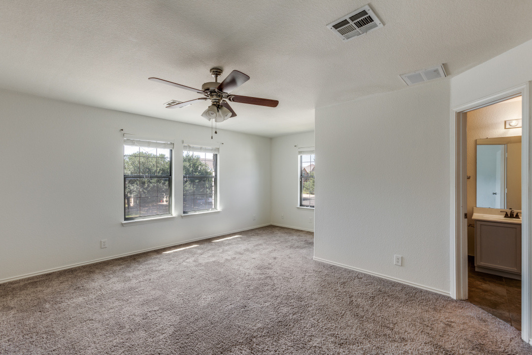 721 New Bridge Drive, Kyle, TX, 78640 | 8168983 | Realty Texas LLC