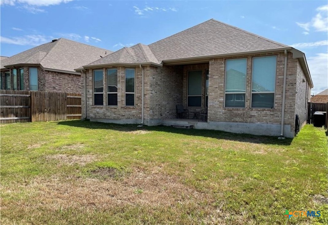 148 Emerald Garden Road, San Marcos, TX, 78666 | 592957 | Realty Texas LLC