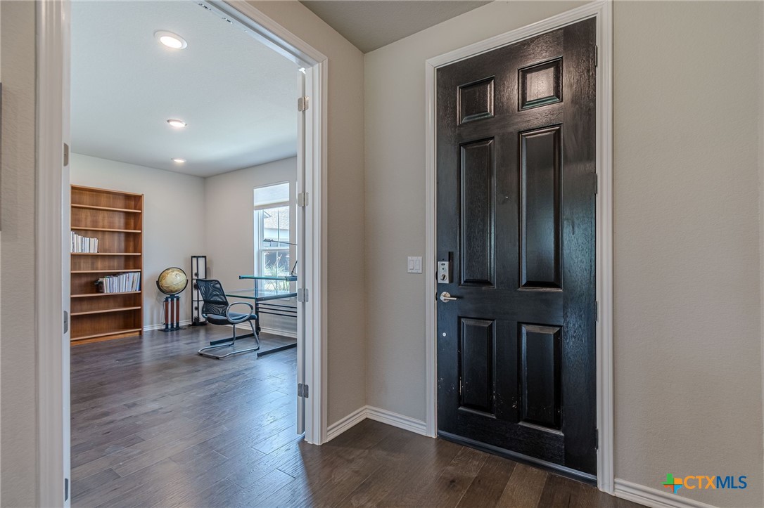 318 Dancing Oak Lane 104, San Marcos, TX, 78666 | 592960 | Realty Texas LLC