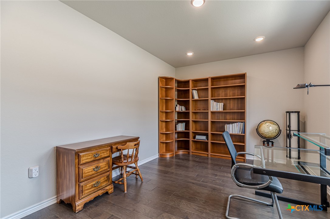 318 Dancing Oak Lane 104, San Marcos, TX, 78666 | 592960 | Realty Texas LLC