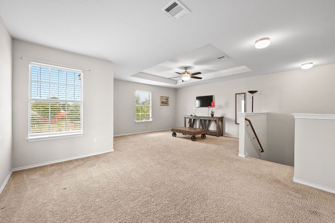 140 Lynn Crest Bend, Buda, TX, 78610 | 5914723 | Realty Texas LLC