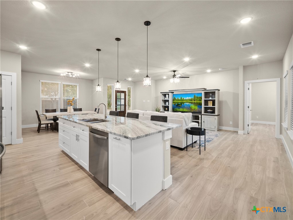 5338 Howard Street, San Antonio, TX, 78212 | 593911 | Realty Texas LLC