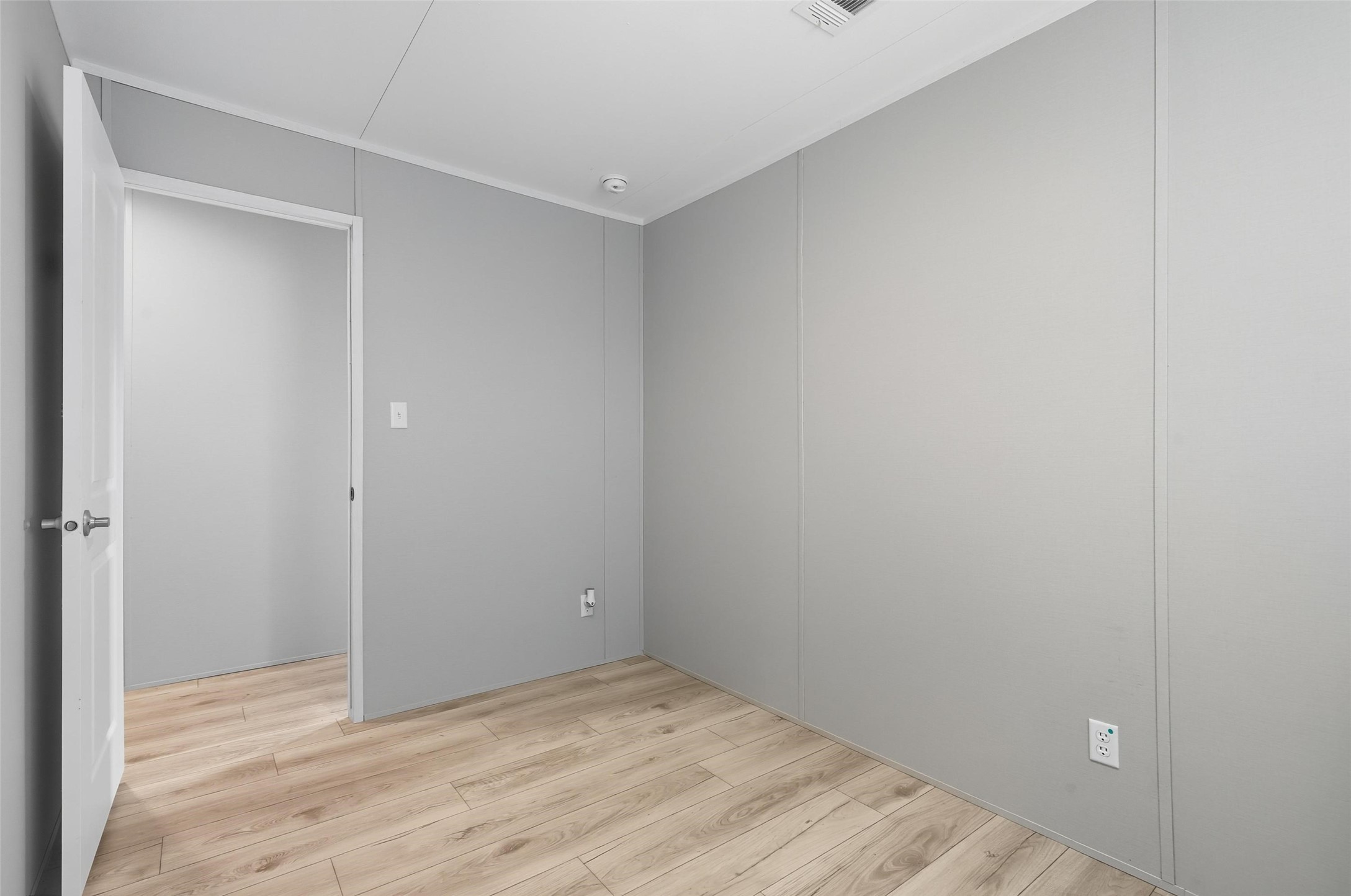 6303 N Oklahoma Trail, Granbury, TX, 76048 | 21072634 | Realty Texas LLC