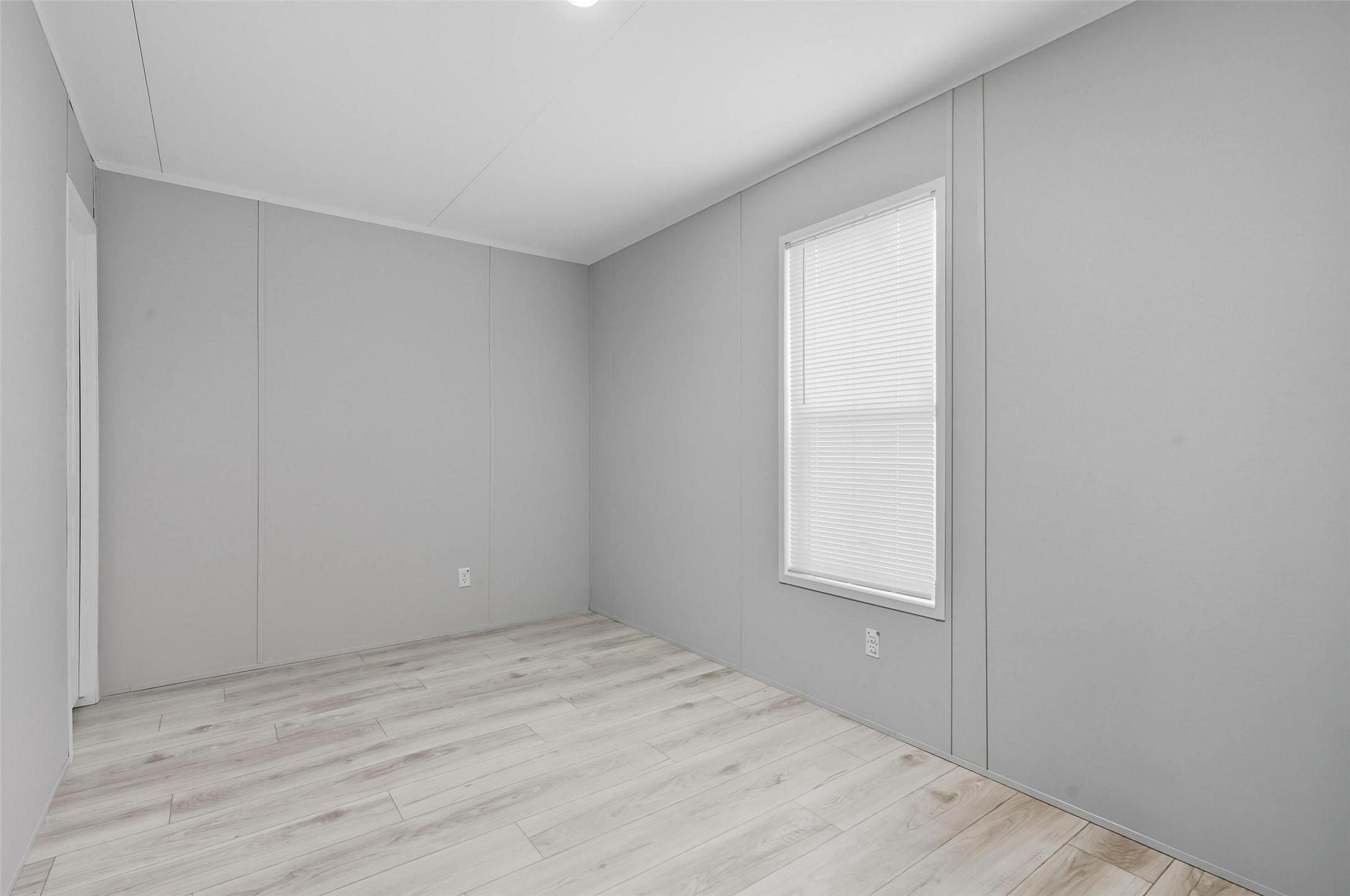 6303 N Oklahoma Trail, Granbury, TX, 76048 | 21072634 | Realty Texas LLC