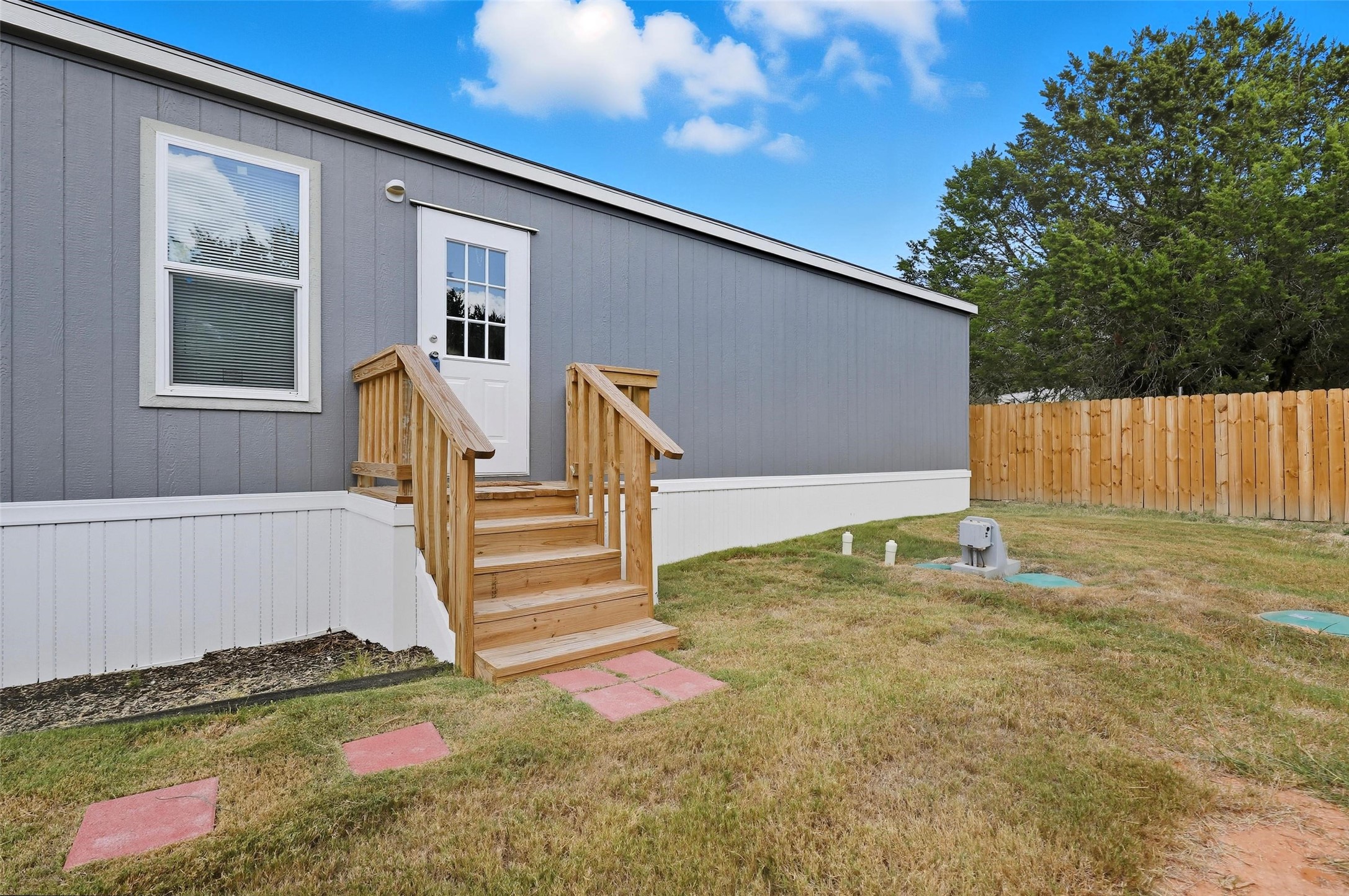 6303 N Oklahoma Trail, Granbury, TX, 76048 | 21072634 | Realty Texas LLC