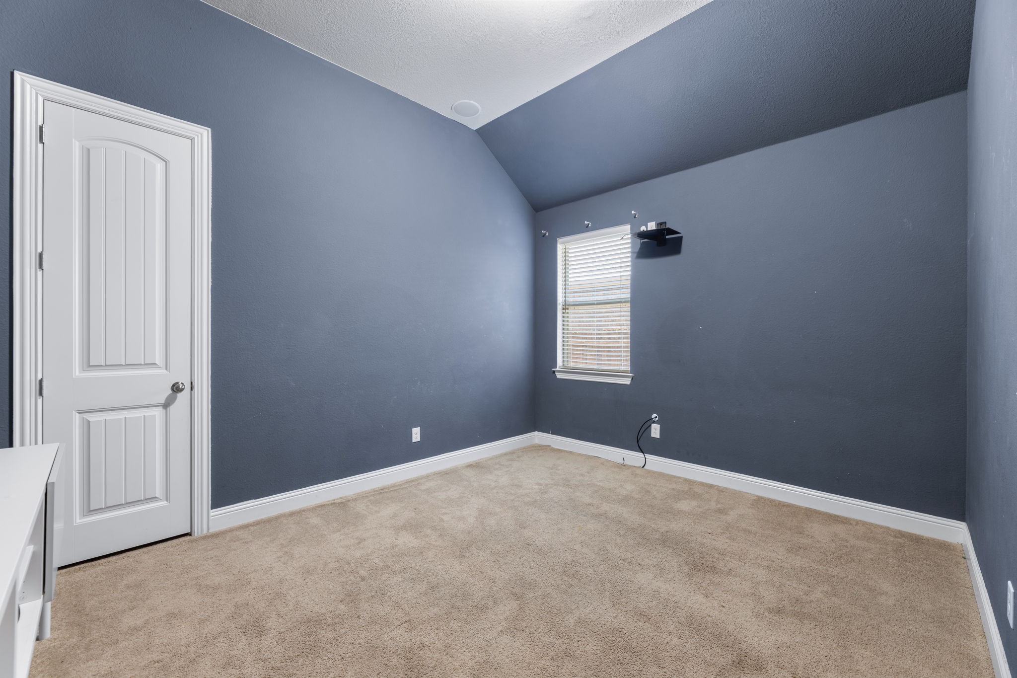 3006 Grand Bay Drive, Garland, TX, 75040 | 21074551 | Realty Texas LLC