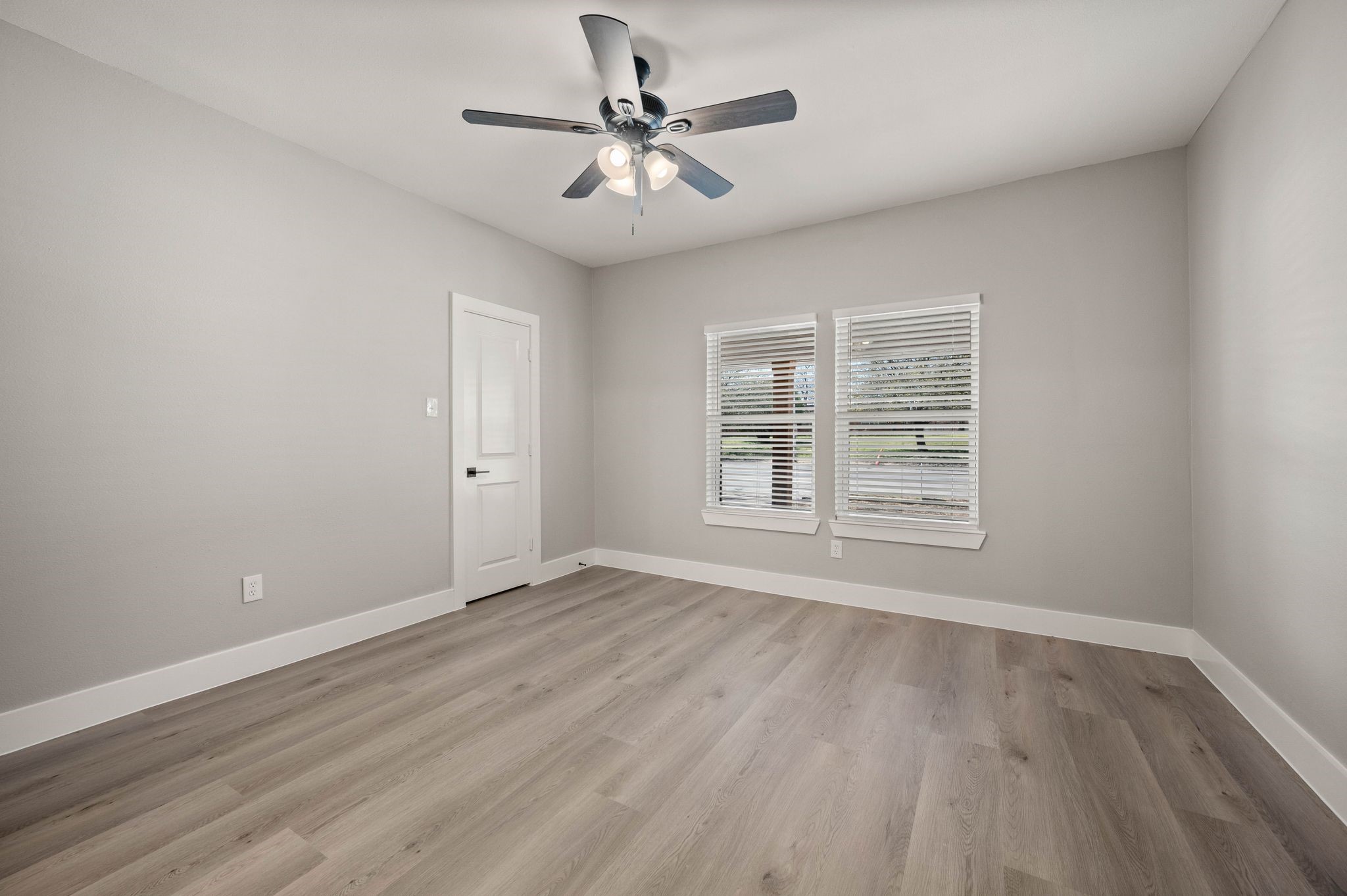 3329 Hemphill Street, Fort Worth, TX, 76110 | 21074597 | Realty Texas LLC