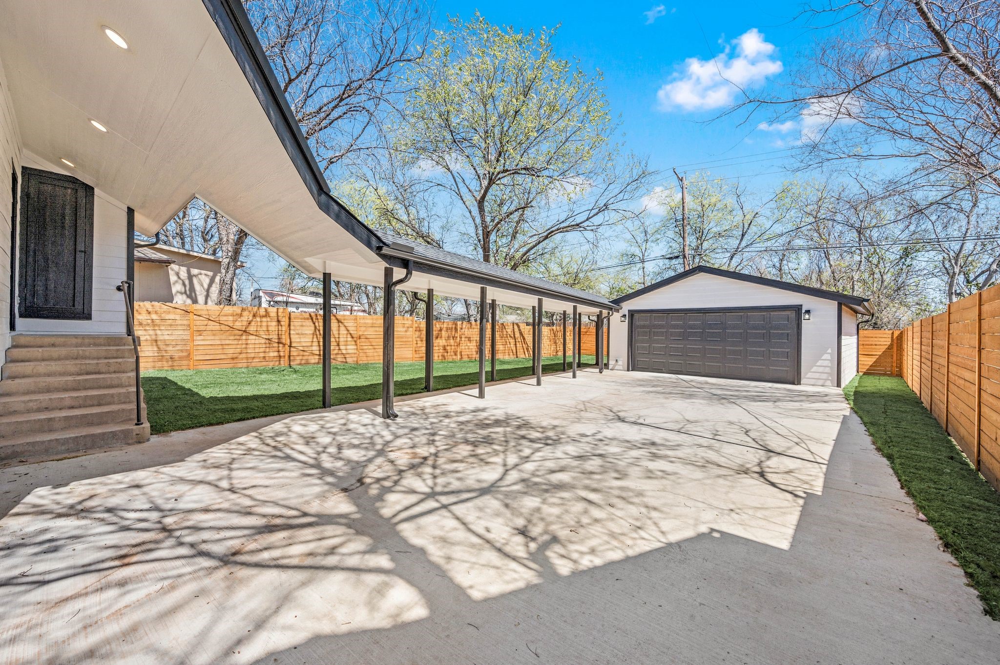 3329 Hemphill Street, Fort Worth, TX, 76110 | 21074597 | Realty Texas LLC