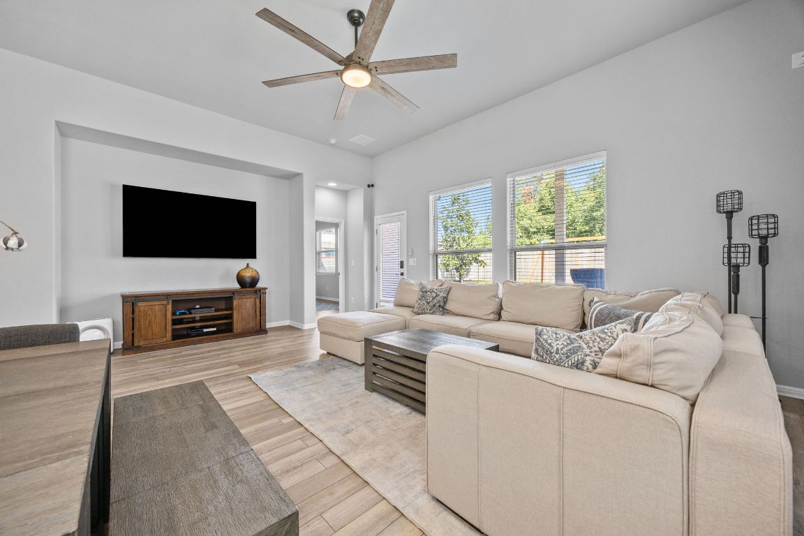 313 Somerville Street, Leander, TX, 78641 | 8830999 | Realty Texas LLC