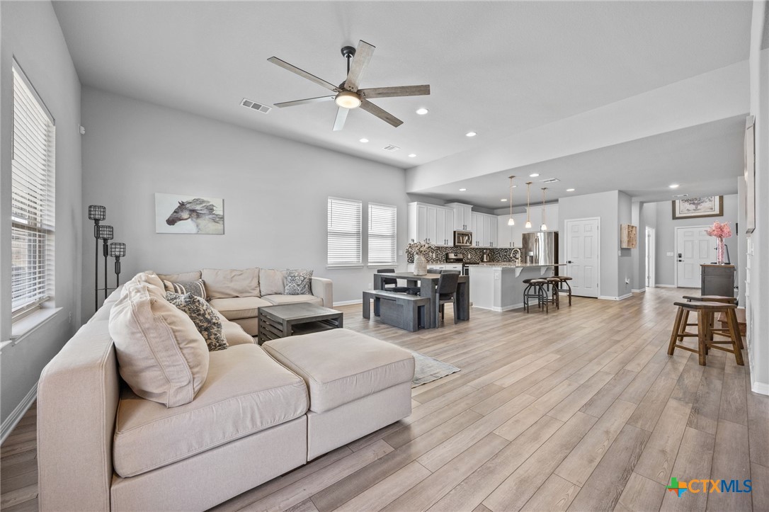 313 Somerville Street, Leander, TX, 78641 | 594277 | Realty Texas LLC