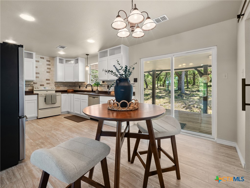 504 Oak Grove Road, San Marcos, TX, 78666 | 594545 | Realty Texas LLC