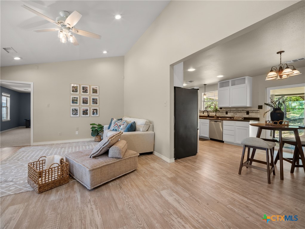 504 Oak Grove Road, San Marcos, TX, 78666 | 594545 | Realty Texas LLC