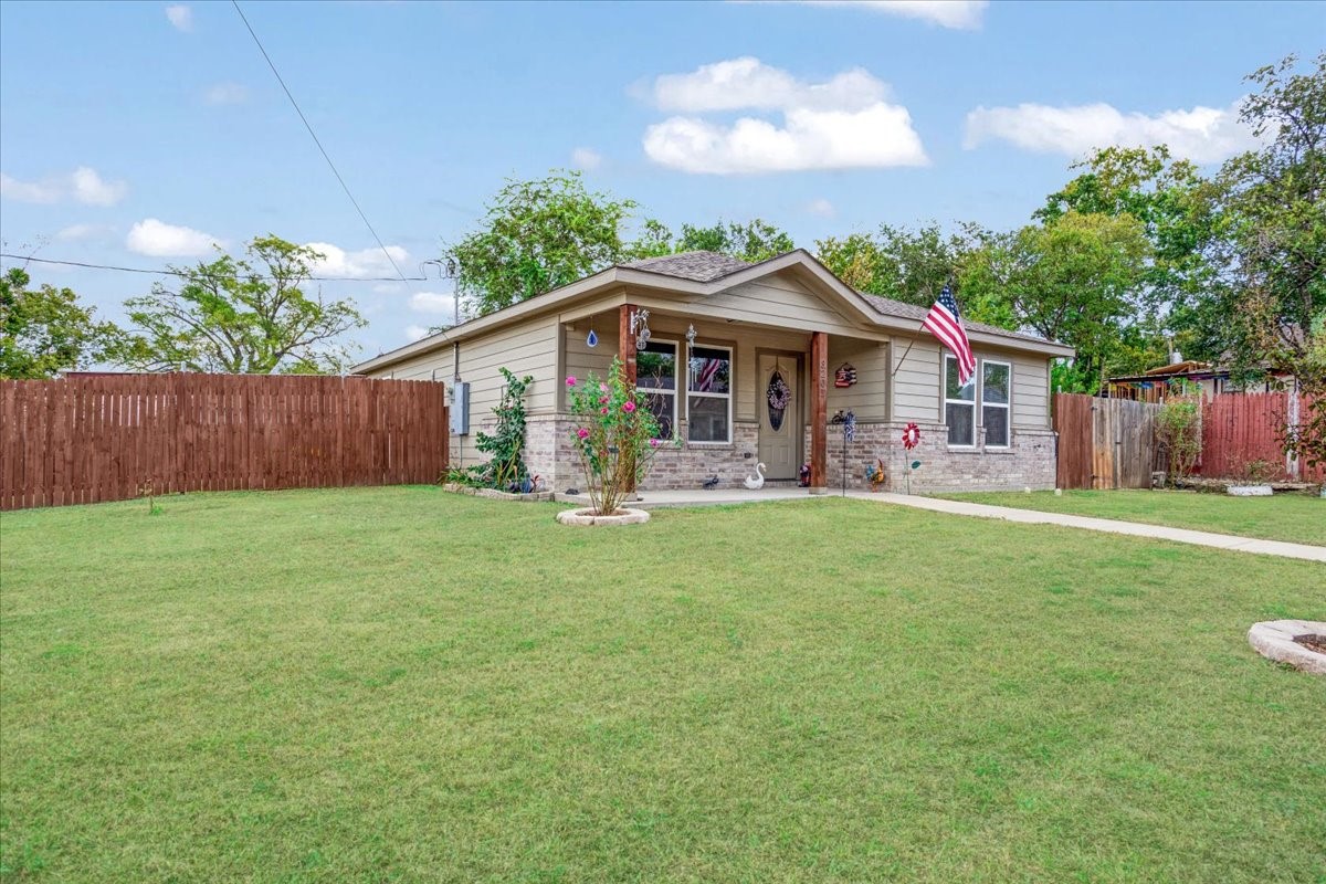 3201 King Street, Greenville, TX, 75401 | 21080525 | Realty Texas LLC