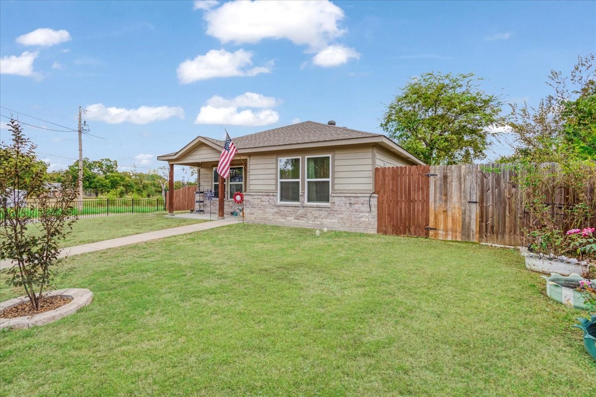 3201 King Street, Greenville, TX, 75401 | 21080525 | Realty Texas LLC