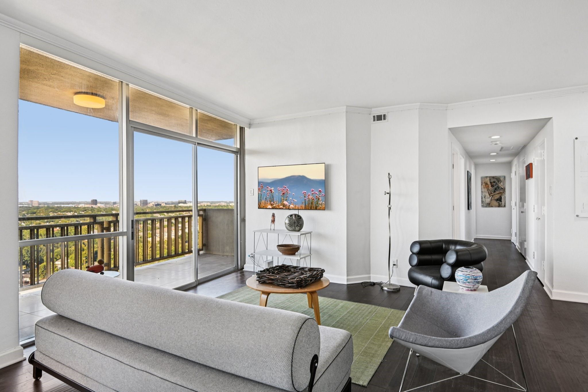 6211 W Northwest Highway 2306, Dallas, TX, 75225 | 21079804 | Realty Texas LLC