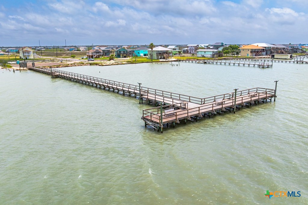 511 Water Oak Lane, Rockport, TX, 78382 | 594883 | Realty Texas LLC