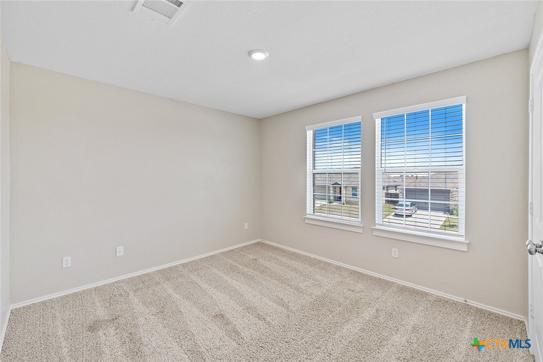 305 Arnage Drive, Hutto, TX, 78634 | 592222 | Realty Texas LLC