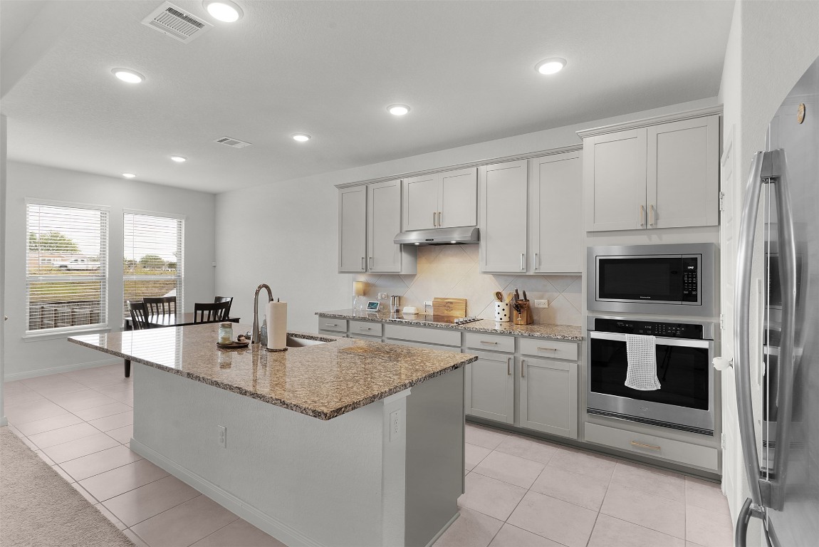 915 Blue Violet, New Braunfels, TX, 78130 | 7927010 | Realty Texas LLC
