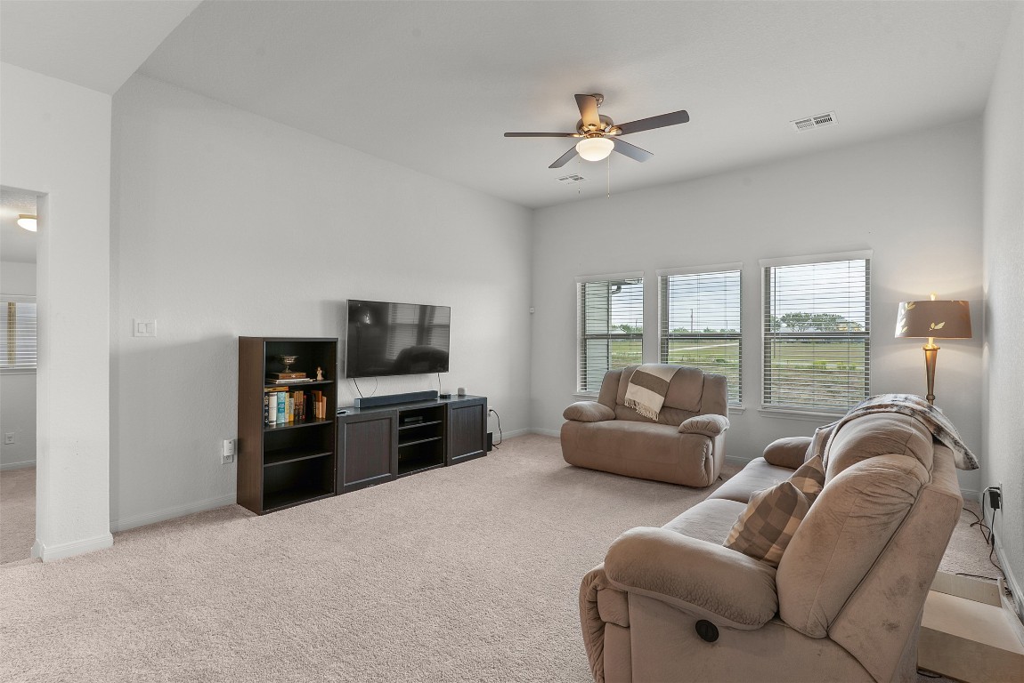 915 Blue Violet, New Braunfels, TX, 78130 | 7927010 | Realty Texas LLC