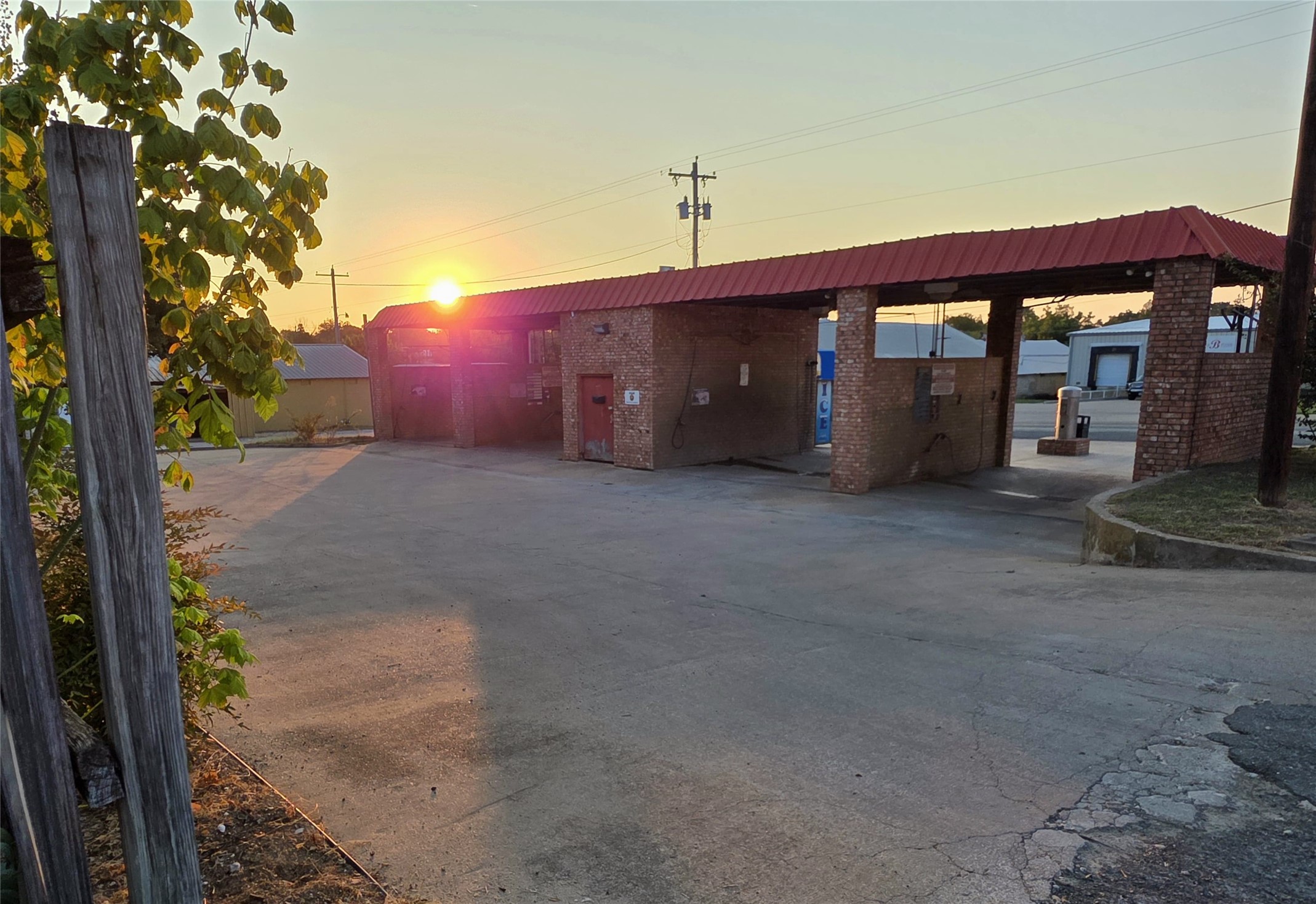 108 E Morgan, Meridian, TX, 76665 | 21085848 | Realty Texas LLC