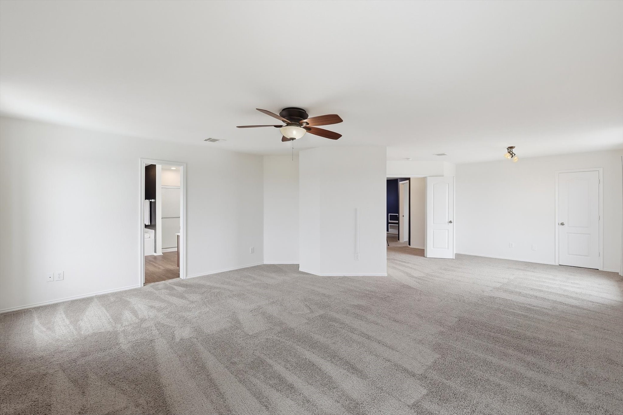 2021 Bliss Road, Fort Worth, TX, 76177 | 21095408 | Realty Texas LLC