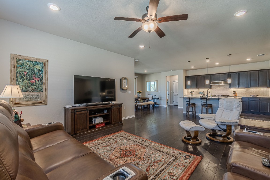 344 Dancing Oak Lane 104, San Marcos, TX, 78666 | 1034237 | Realty Texas LLC