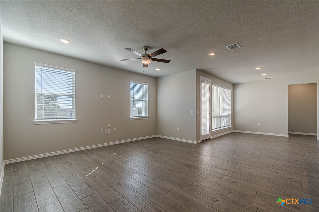 140 Surfside Street 101, San Marcos, TX, 78666 | 596862 | Realty Texas LLC