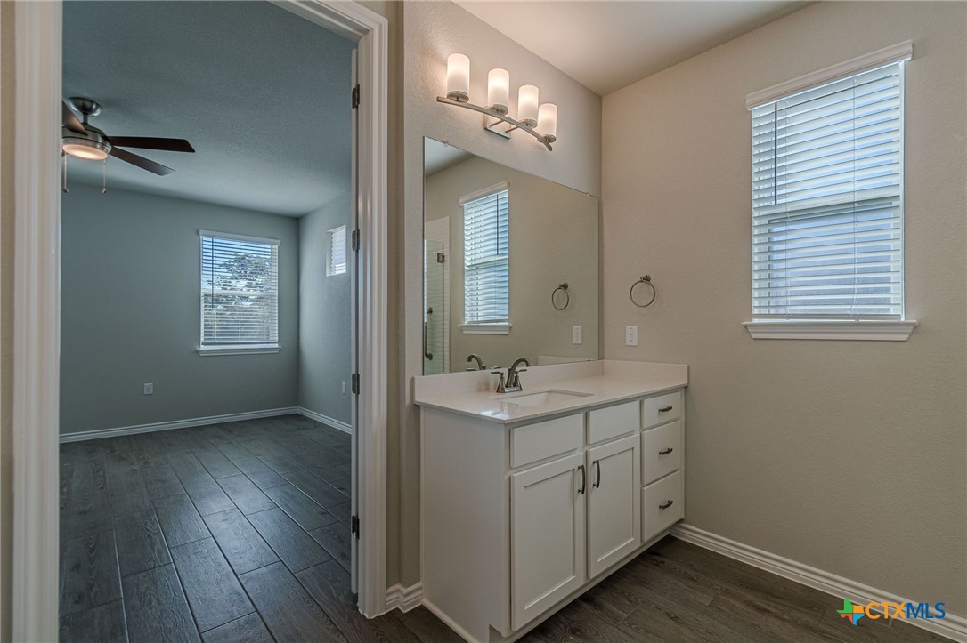 140 Surfside Street 101, San Marcos, TX, 78666 | 596862 | Realty Texas LLC