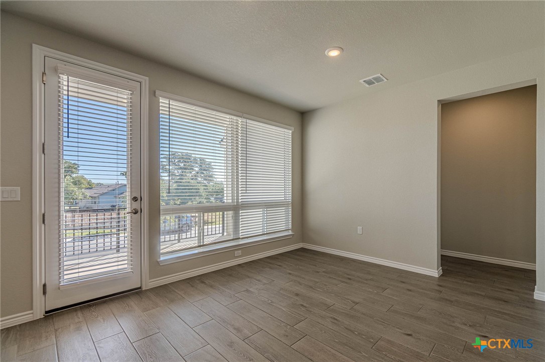 140 Surfside Street 101, San Marcos, TX, 78666 | 596862 | Realty Texas LLC