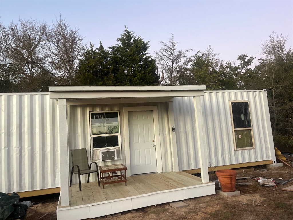 1258 Willow Creek Drive, Elgin, TX, 78621 | 3811776 | Realty Texas LLC